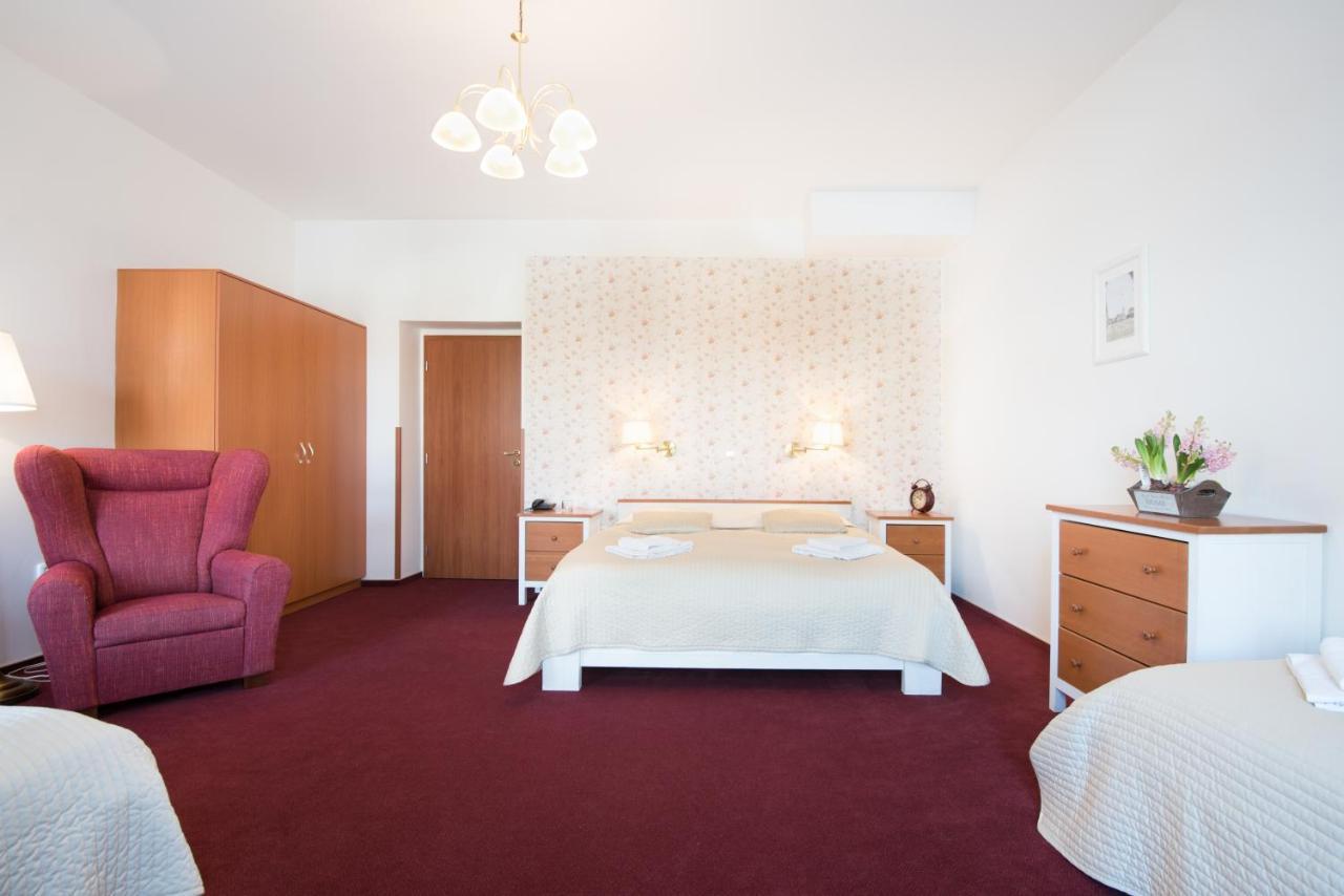 Hotel Posta Sobotka Extérieur photo