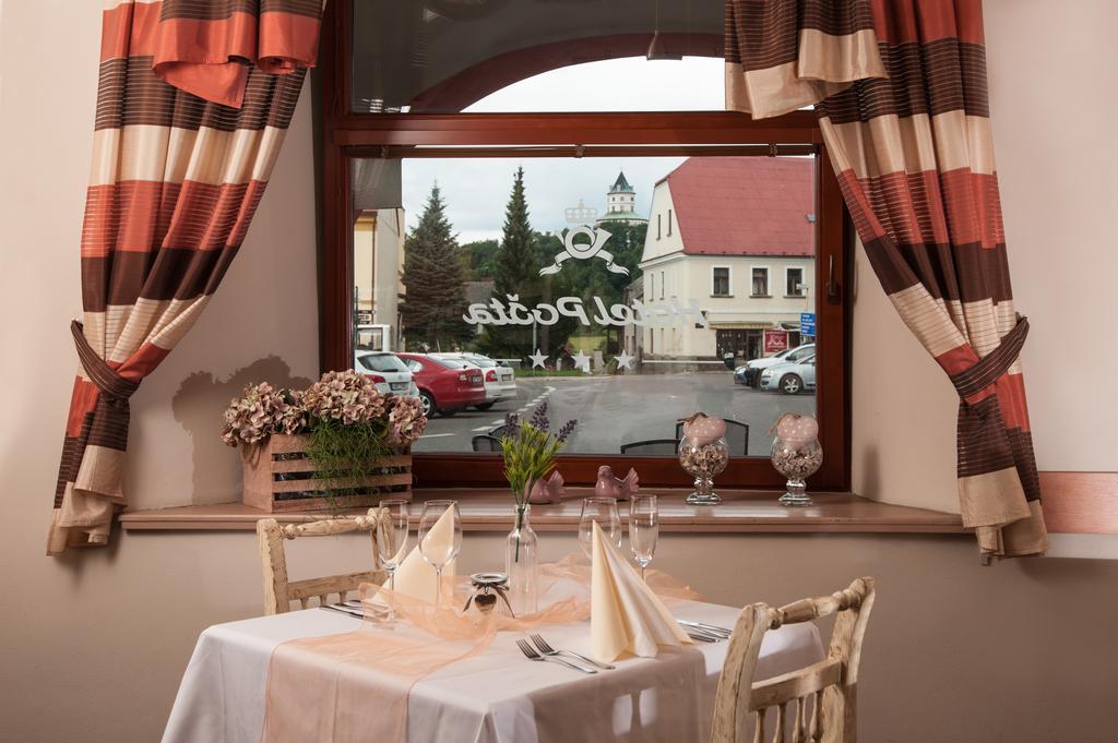 Hotel Posta Sobotka Extérieur photo