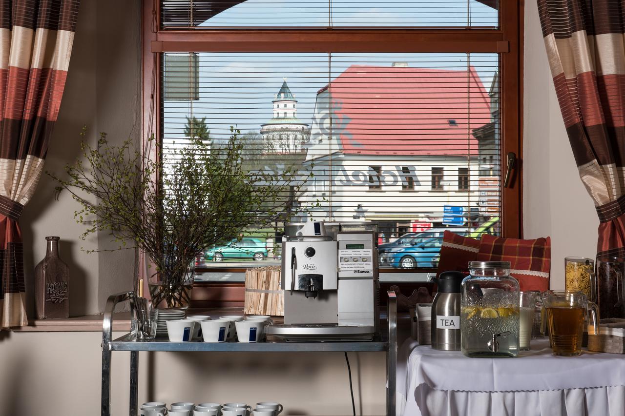 Hotel Posta Sobotka Extérieur photo