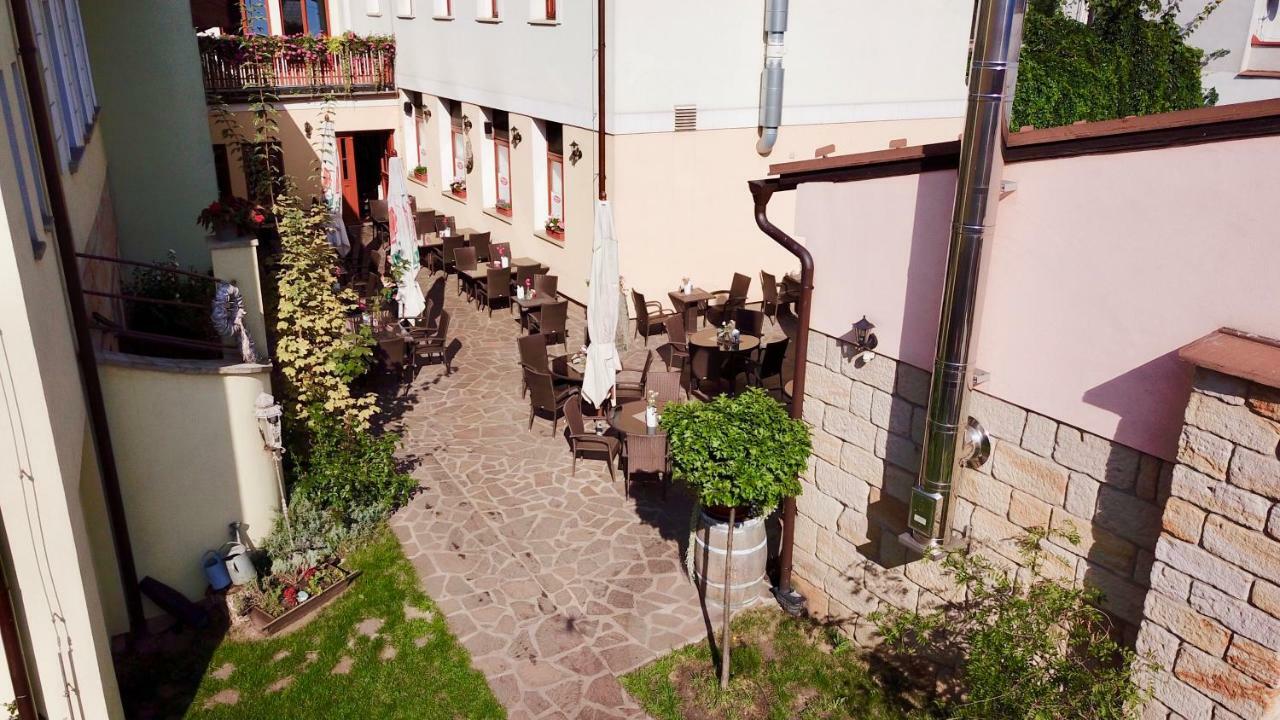 Hotel Posta Sobotka Extérieur photo